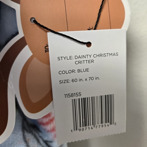 Reindeer's Way Dainty Christmas Critter Oversized Plush Throw Blanket Blue - Picture 6 of 7